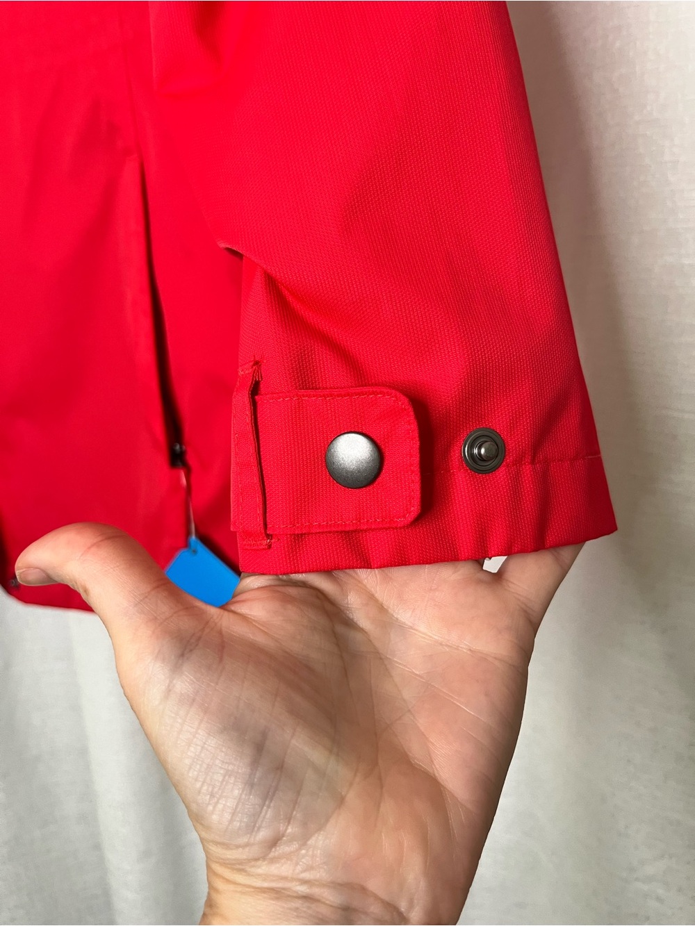 Columbia Women’s Red Waterproof Hooded Jacket Medium - Picture 5 of 11